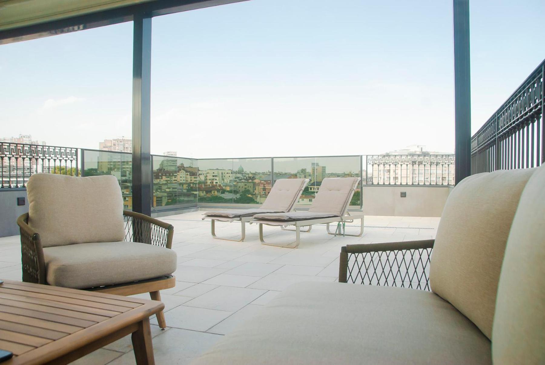 H41 Luxury Suites Белград Экстерьер фото